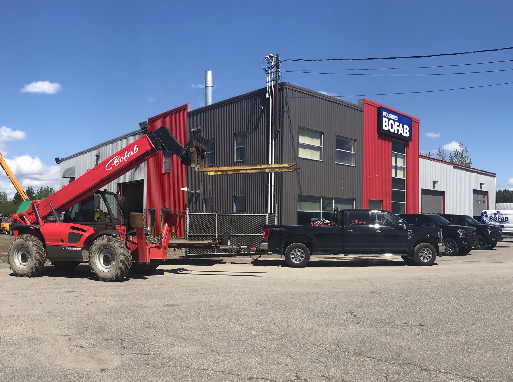 Atelier et flotte d'Industries Bofab à Chicoutimi